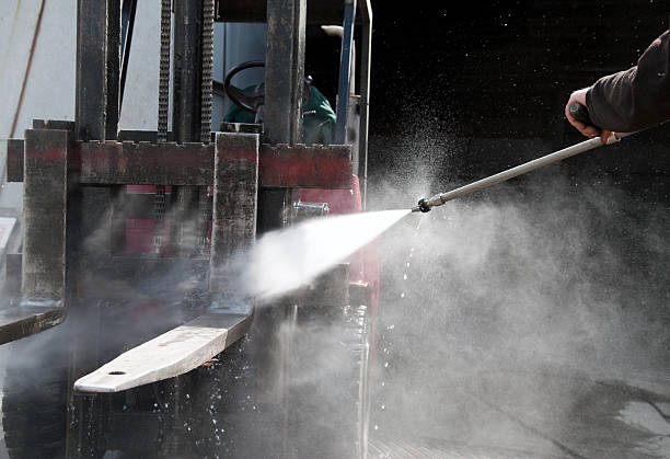 Best Parking Lot and Garage Cleaning  in Medulla, FL